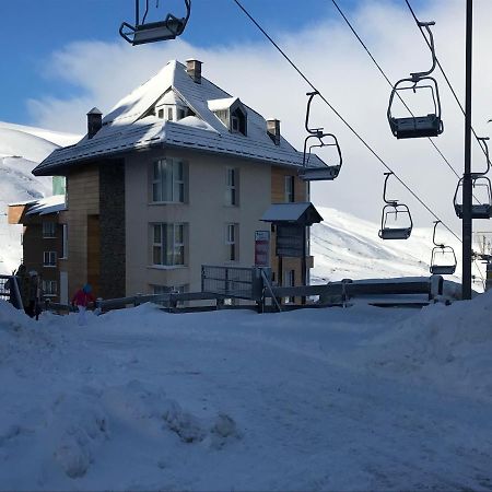 Miramar Elite Ski Con Parking Sierra Nevada Exteriér fotografie